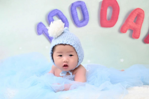 阿勒泰2岁宝宝呕吐拉肚子